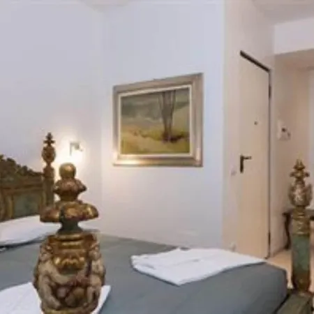 Bed & Breakfast La Del Pino Milan