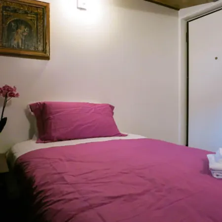Bed & Breakfast La Del Pino