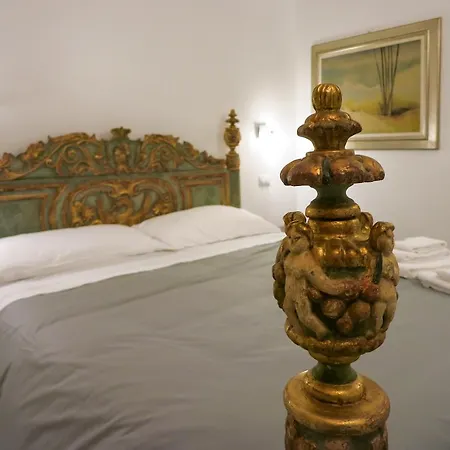 Bed & Breakfast La Del Pino 2*